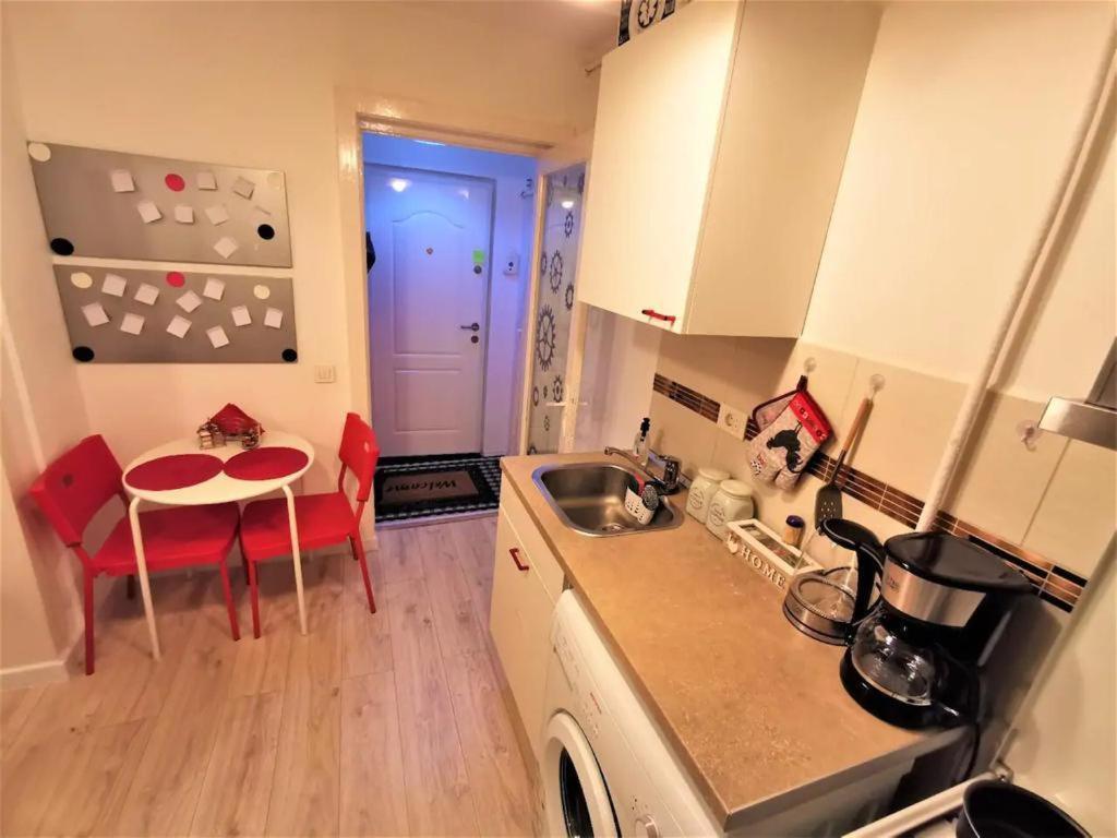 Апартаменты Luxury Piata Universitate Old Town Бухарест Экстерьер фото